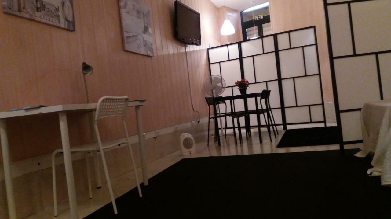 Appartamento Boa Noite Apertment Lisbona Esterno foto